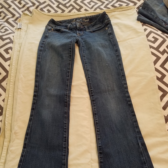 American Eagle Jeans - Picture 4 of 5